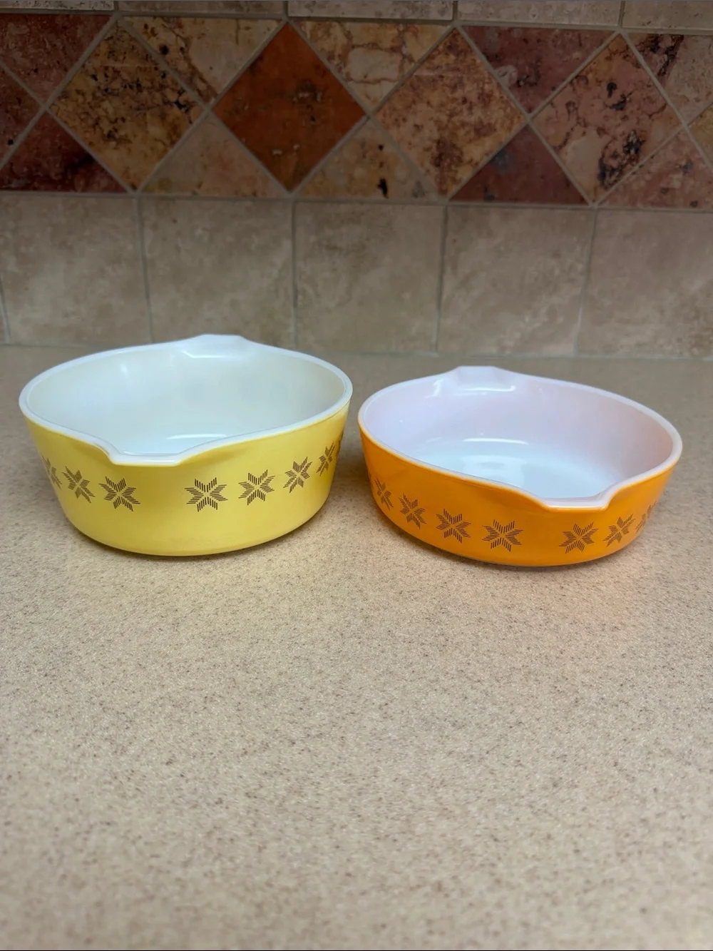 Pyrex good preowned
